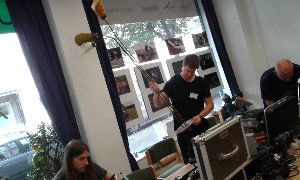 img1